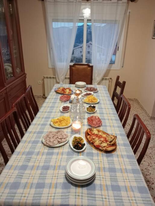 Apartamento-Casa Turistica L'Espigol Sant Llorenç de Morunys Bagian luar foto